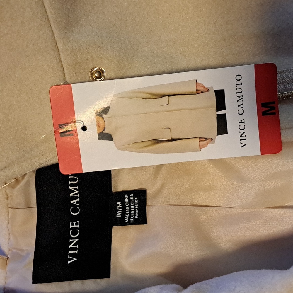 Vince Camuto Women's Tan Trench Coat New Size Medium.